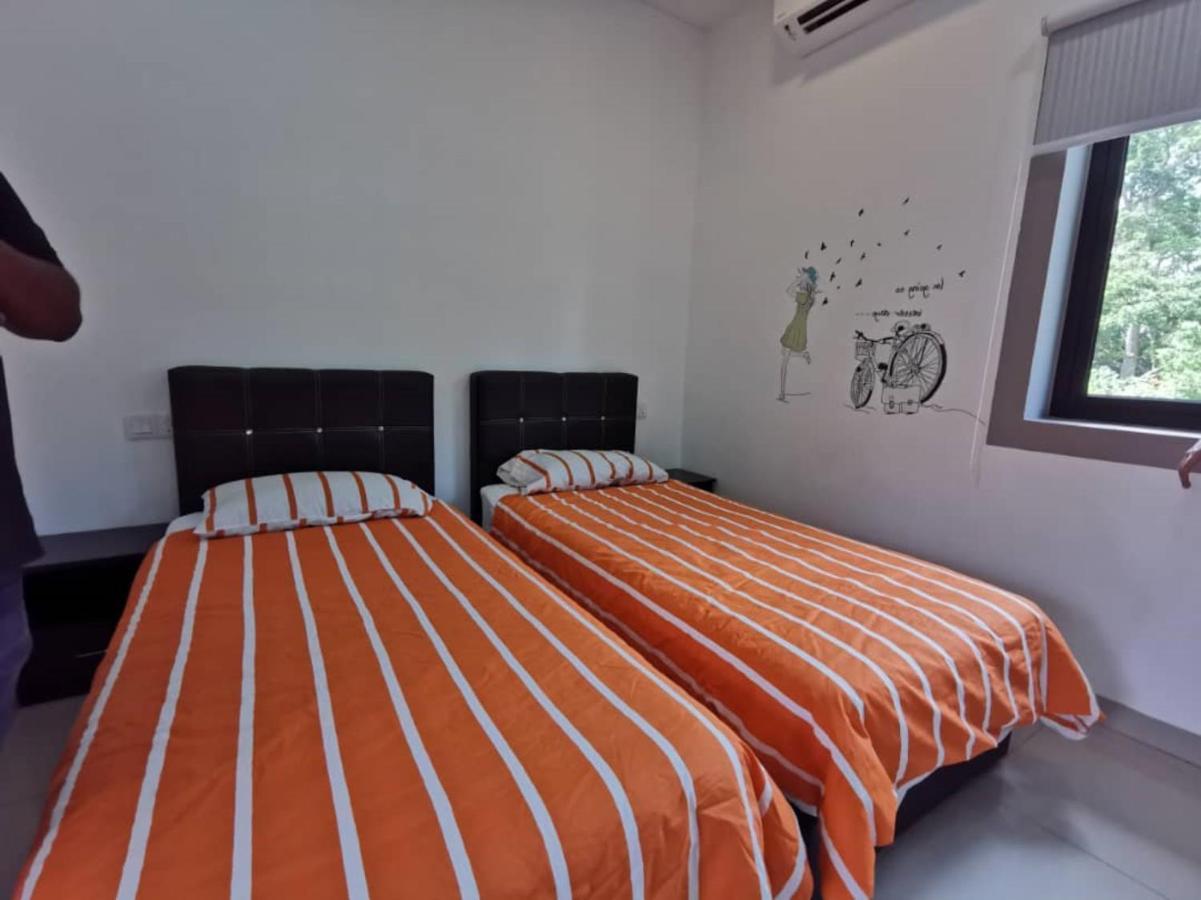 Capital O 90088 Mbp Leisure Resort Batu Pahat Esterno foto