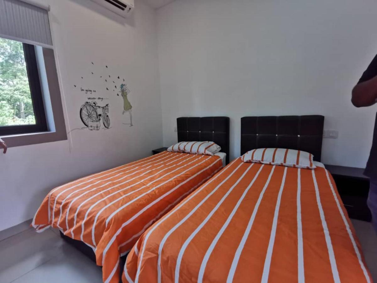 Capital O 90088 Mbp Leisure Resort Batu Pahat Esterno foto